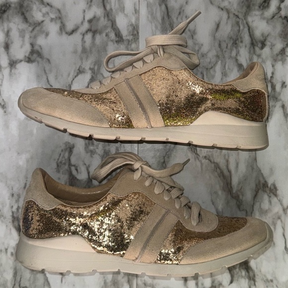 UGG Jaida‎ Glitter Gold Women's Sneakers- Sz 8 - Picture 4 of 10